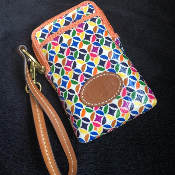 Fossil Handbags - FREE with Fossil bag 🤩Fossil wristlet phone case